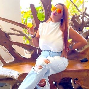 Meet your Posher, Diana